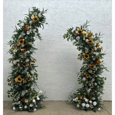 Sunflower Archway Rental 